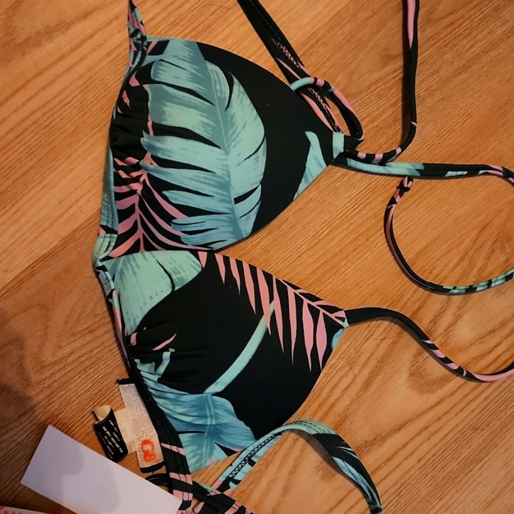 Gianni Bini Push-up Swim Top